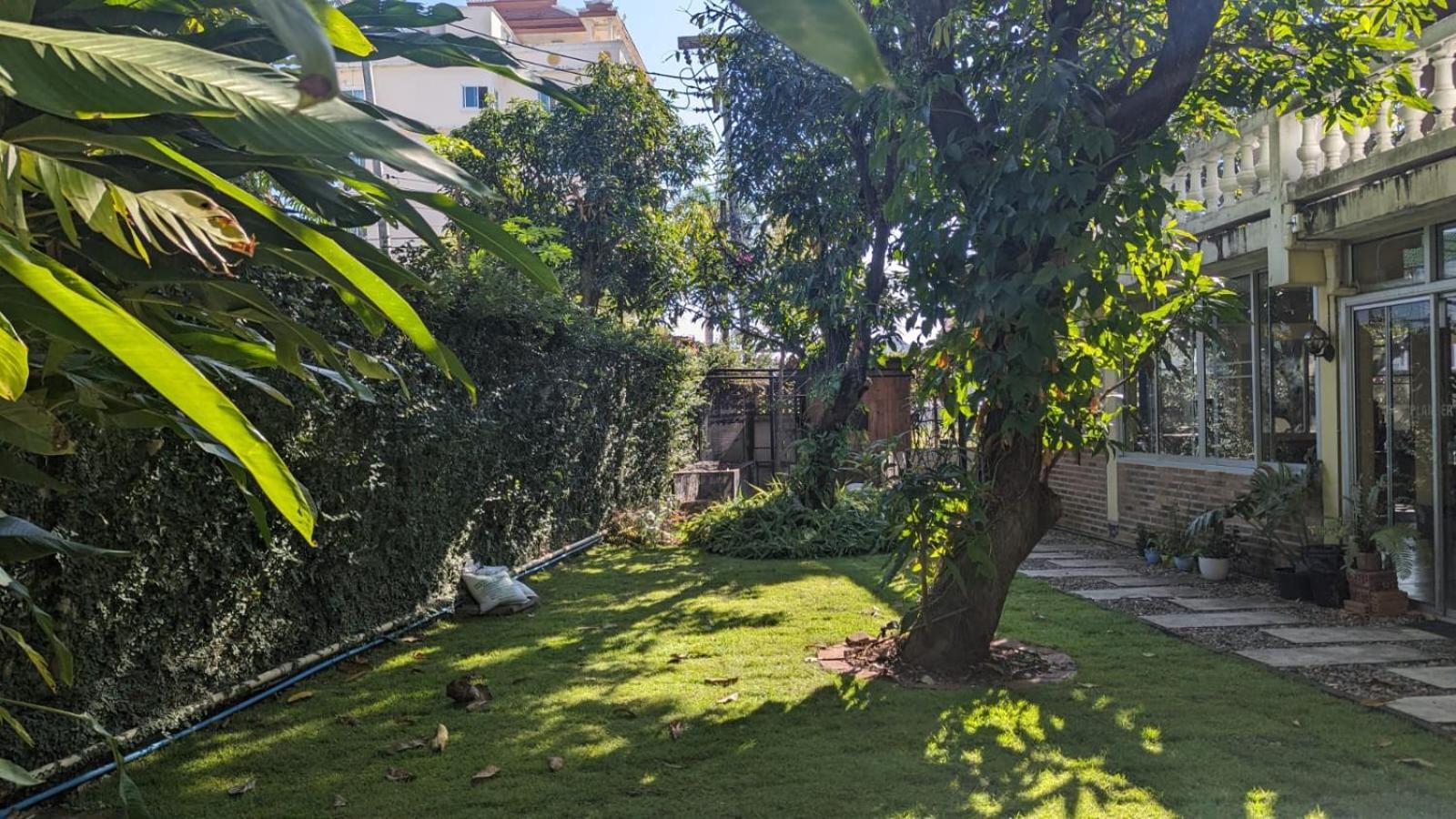 Hotel Atelier 36 Chiang Mai Zewnętrze zdjęcie